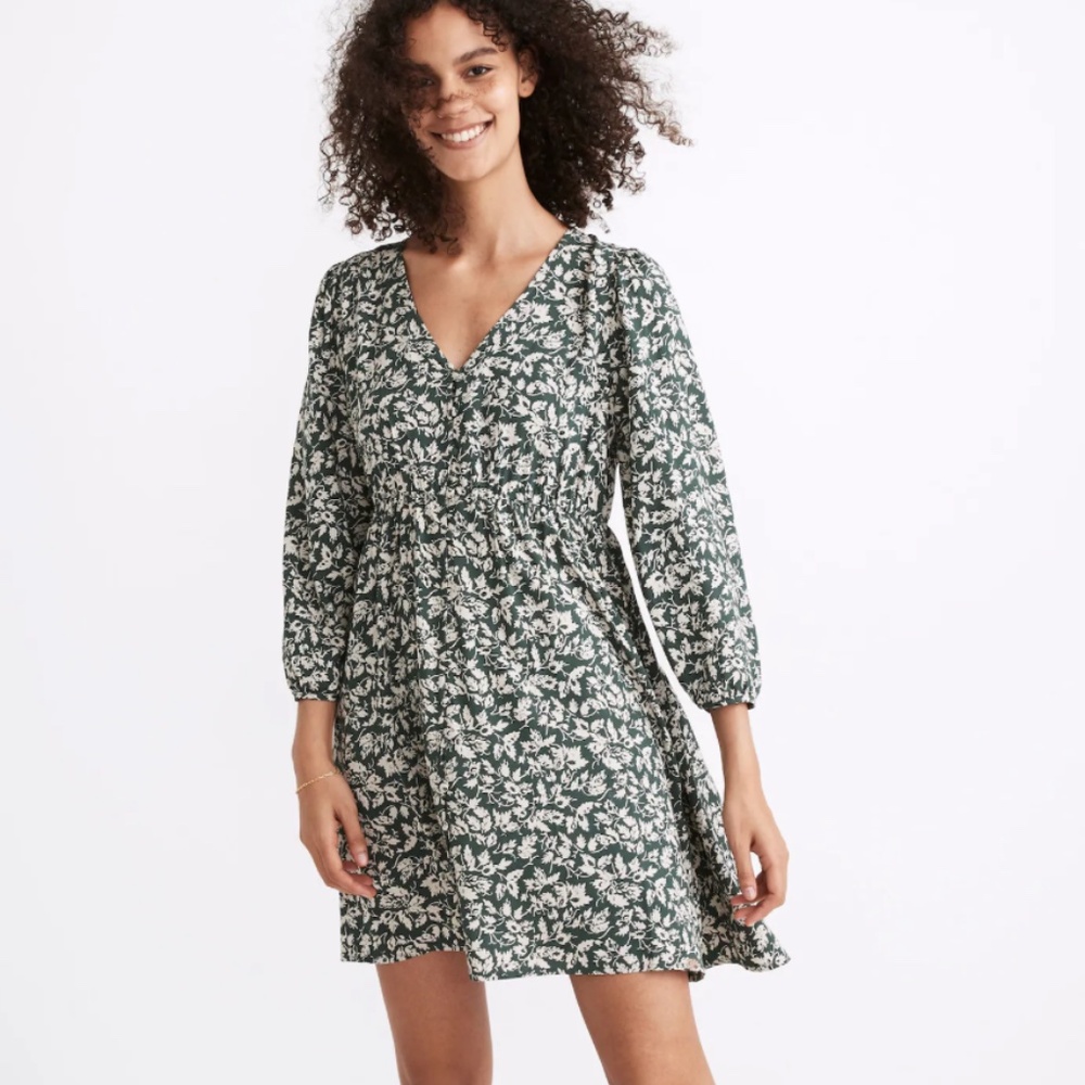 Madewell V-Neck Button-Front Mini Dress in Forest Leaves